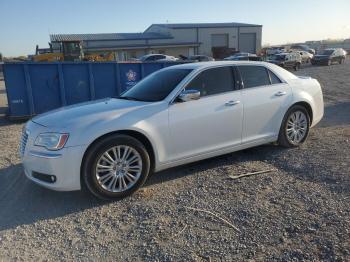  Salvage Chrysler 300