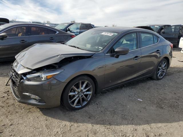  Salvage Mazda 3