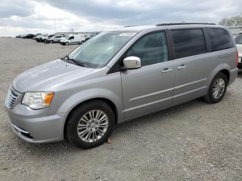  Salvage Chrysler Minivan