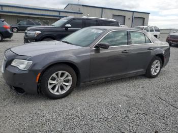  Salvage Chrysler 300