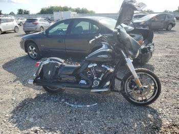  Salvage Harley-Davidson Fl