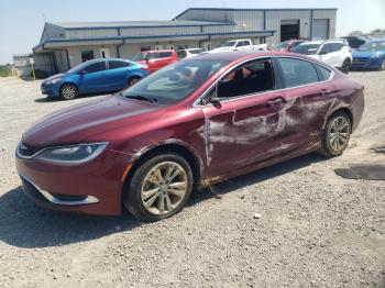  Salvage Chrysler 200