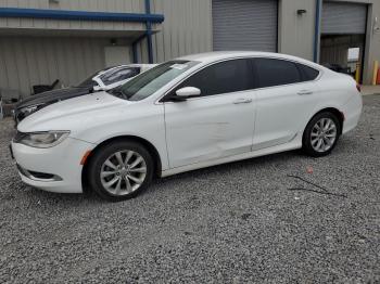  Salvage Chrysler 200