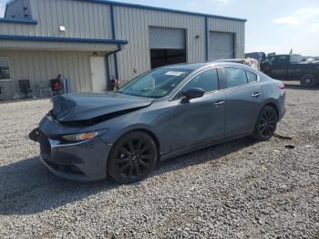  Salvage Mazda 3