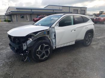  Salvage Hyundai TUCSON
