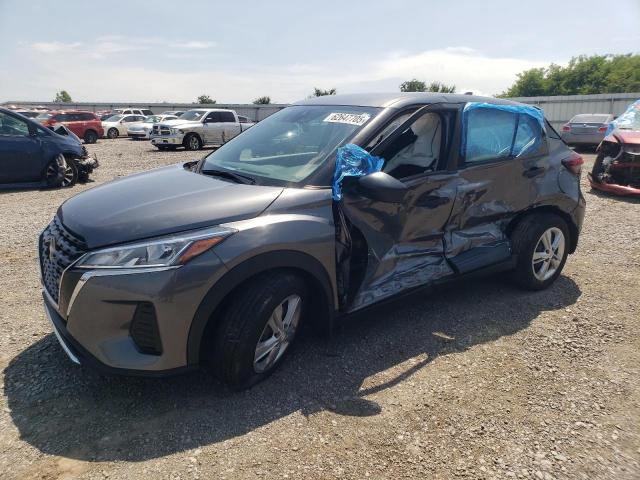 Salvage Nissan Kicks