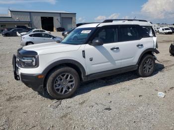  Salvage Ford Bronco