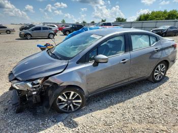  Salvage Nissan Versa