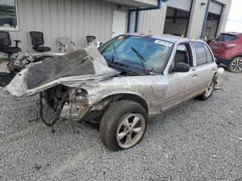  Salvage Ford Crown Vic