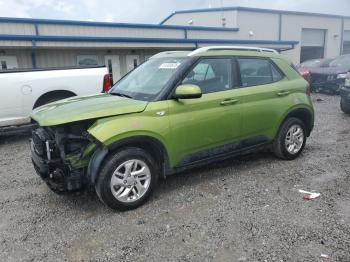  Salvage Hyundai VENUE