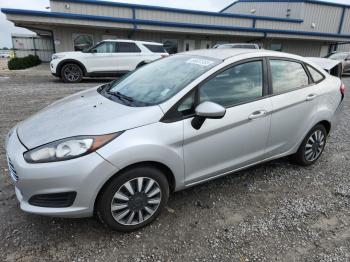 Salvage Ford Fiesta