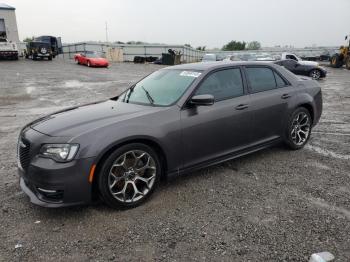  Salvage Chrysler 300
