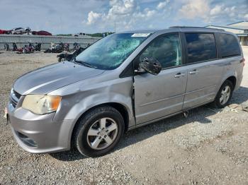  Salvage Dodge Caravan