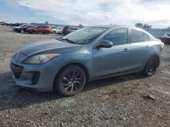  Salvage Mazda 3