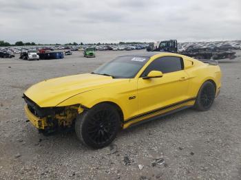  Salvage Ford Mustang
