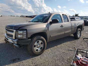  Salvage Chevrolet Silverado K1500 Lt