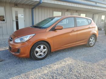  Salvage Hyundai ACCENT