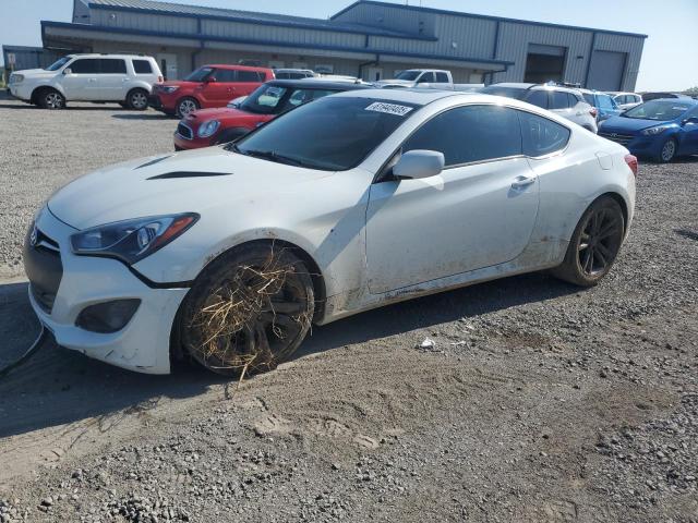  Salvage Hyundai Genesis