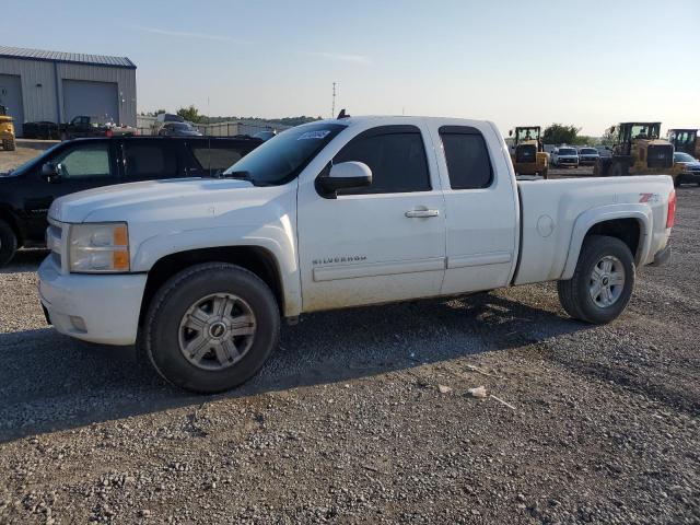  Salvage Chevrolet Silverado K1500 Lt
