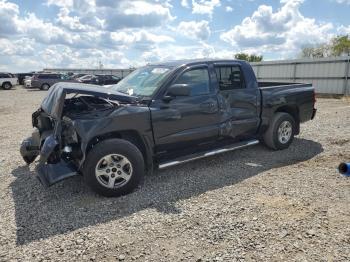  Salvage Dodge Dakota