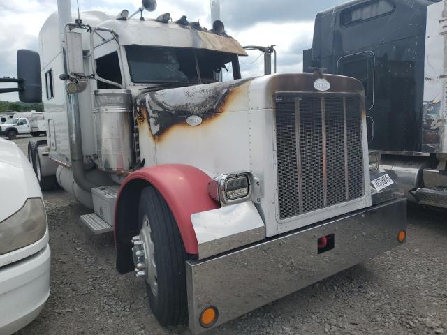  Salvage Peterbilt 379