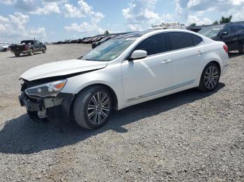  Salvage Kia Cadenza