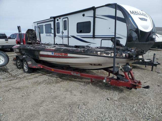  Salvage Bass Boat