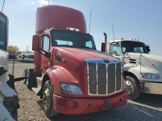 Salvage Peterbilt 579
