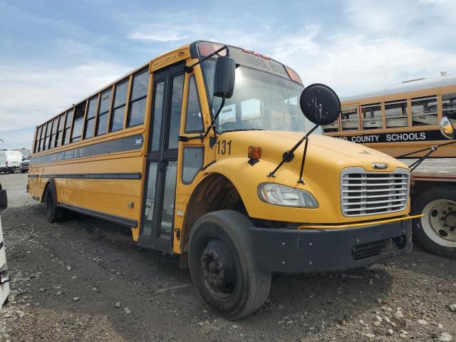  Salvage Freightliner Chassis B2
