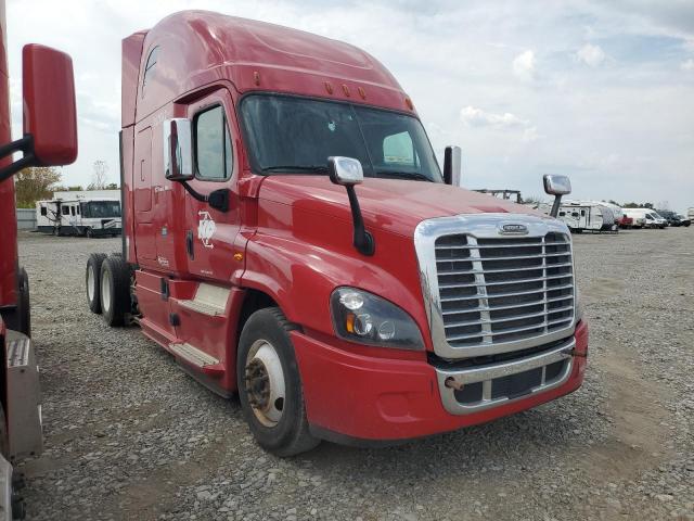  Salvage Freightliner Cascadia 1
