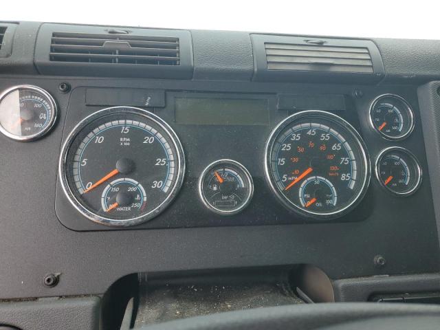 Freightliner Cascadia 1 Image 3