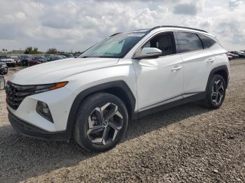  Salvage Hyundai TUCSON