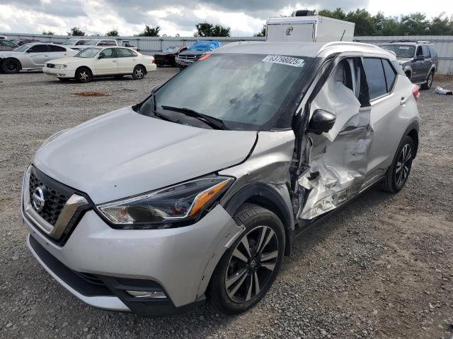  Salvage Nissan Kicks