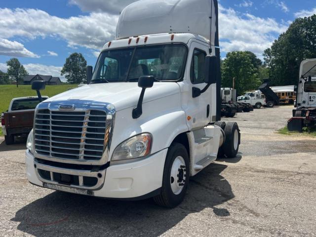 Freightliner Cascadia 1 Image 3