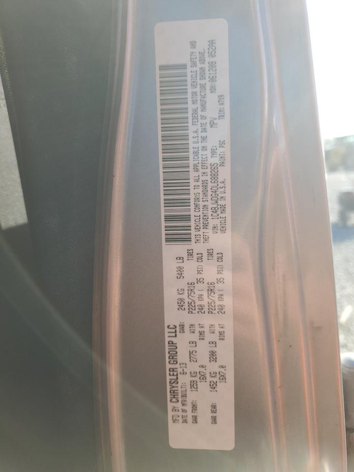 Jeep Wrangler Sport Image 9