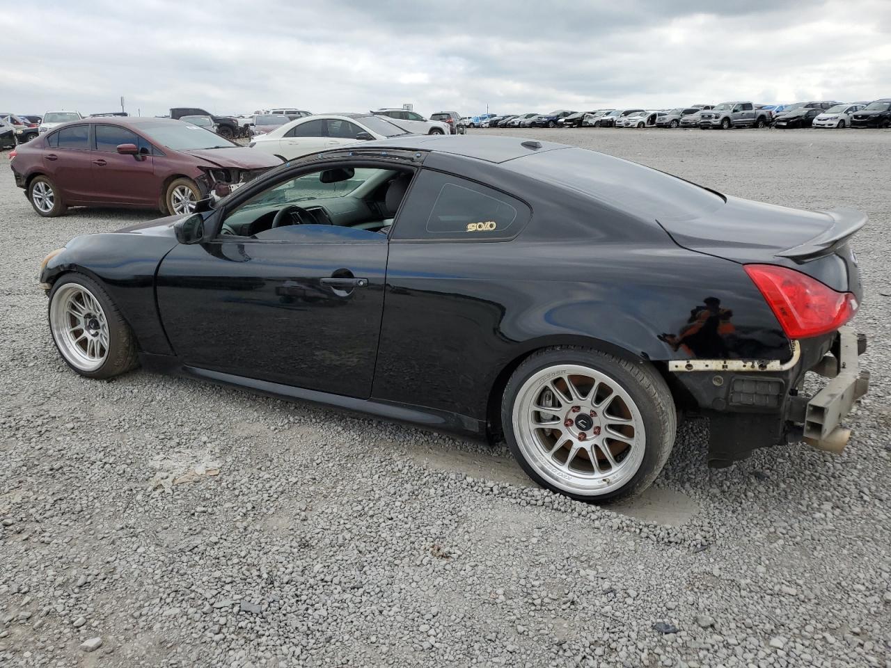 INFINITI G37 Base Image 7