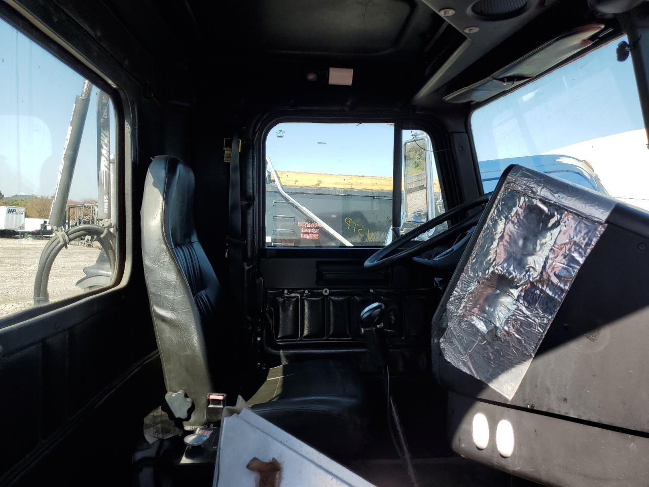 Freightliner Fld120 Fld120 Image 7