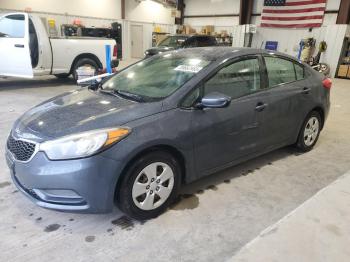  Salvage Kia Forte
