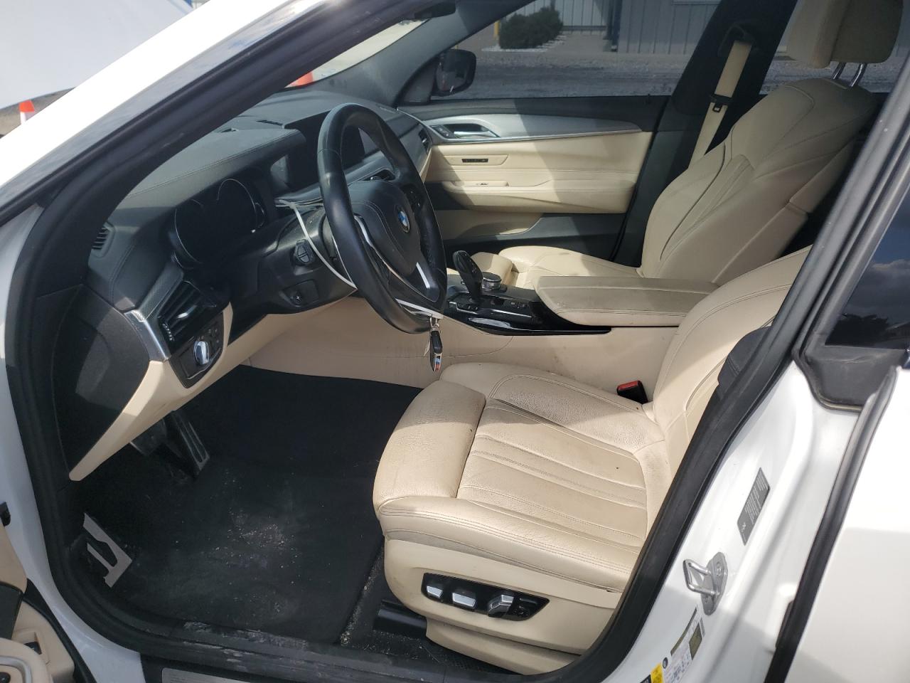 BMW 6 Series Xigt Image 9