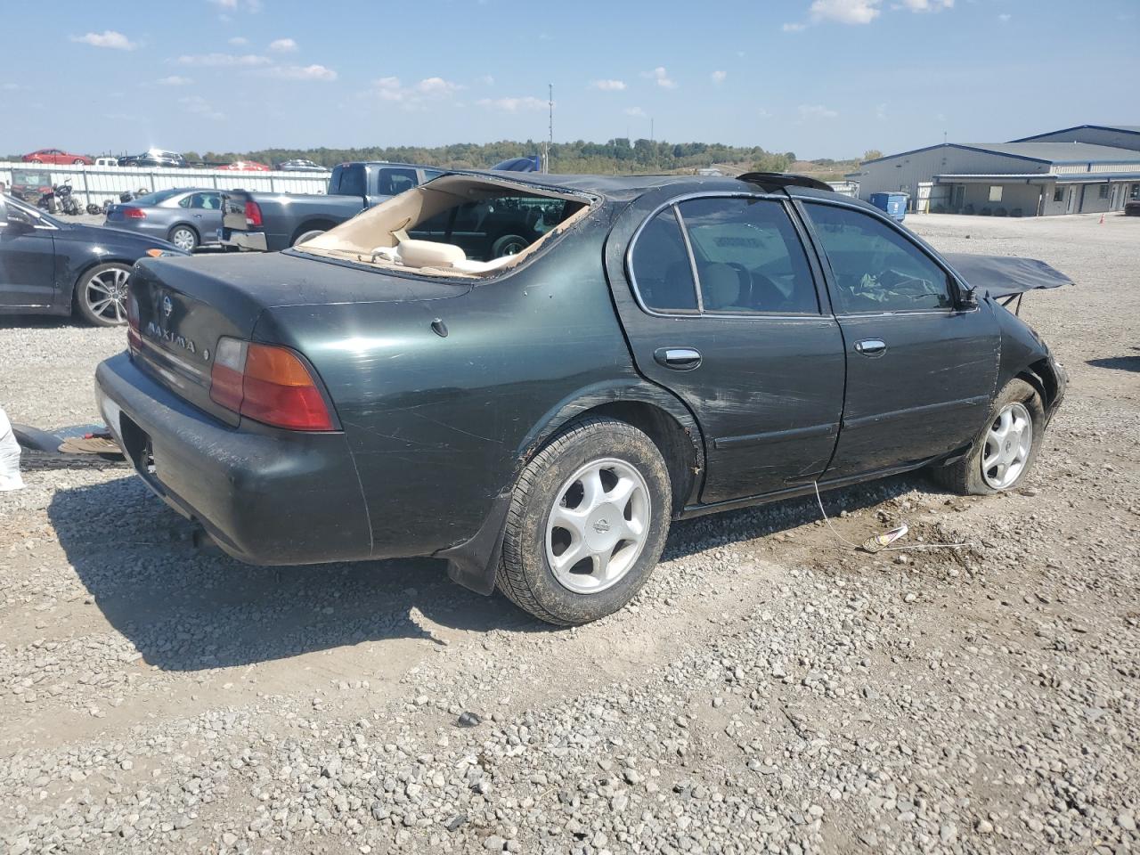 Nissan Maxima Gle Image 2