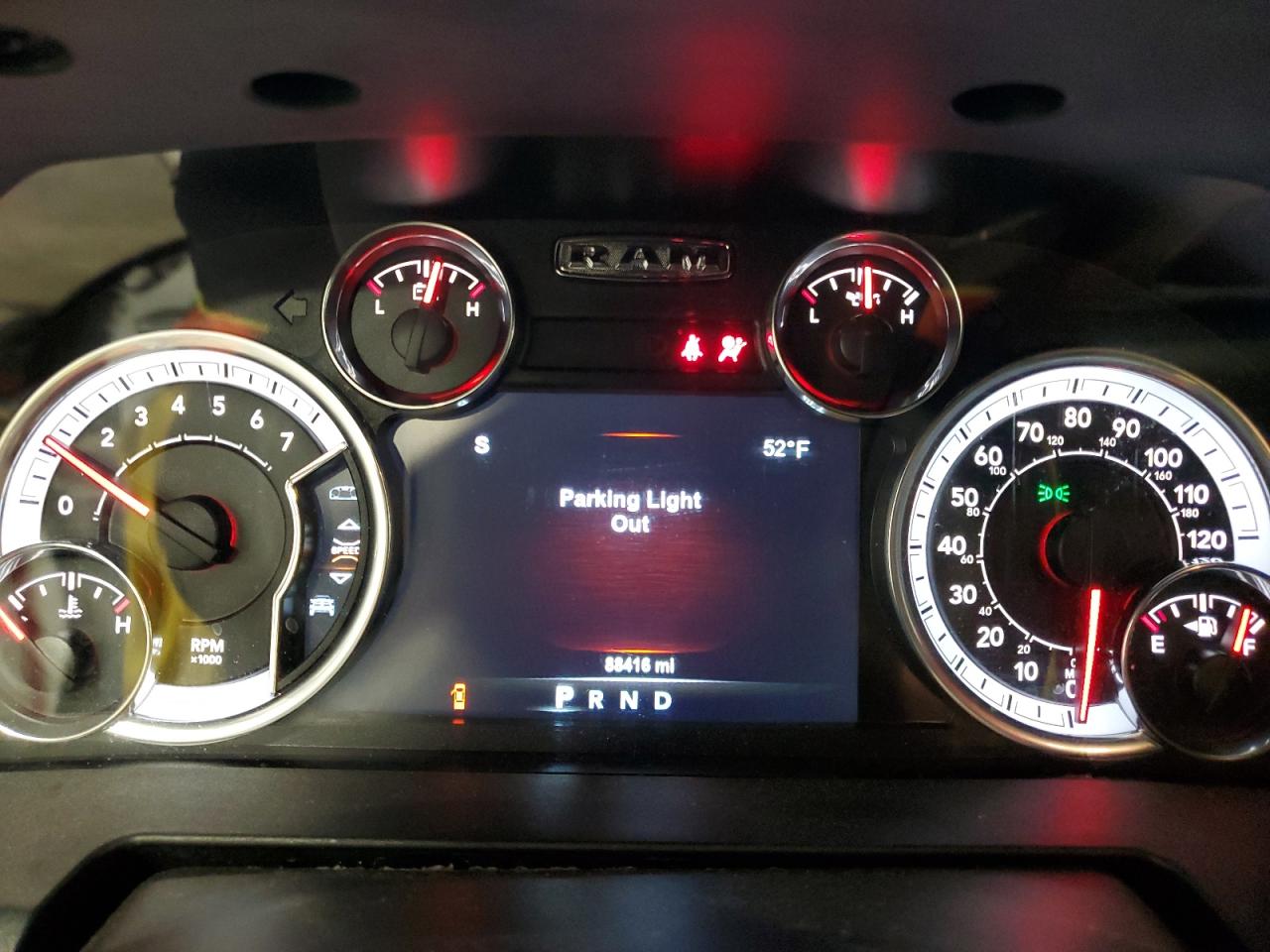 Ram 1500 Slt Image 12