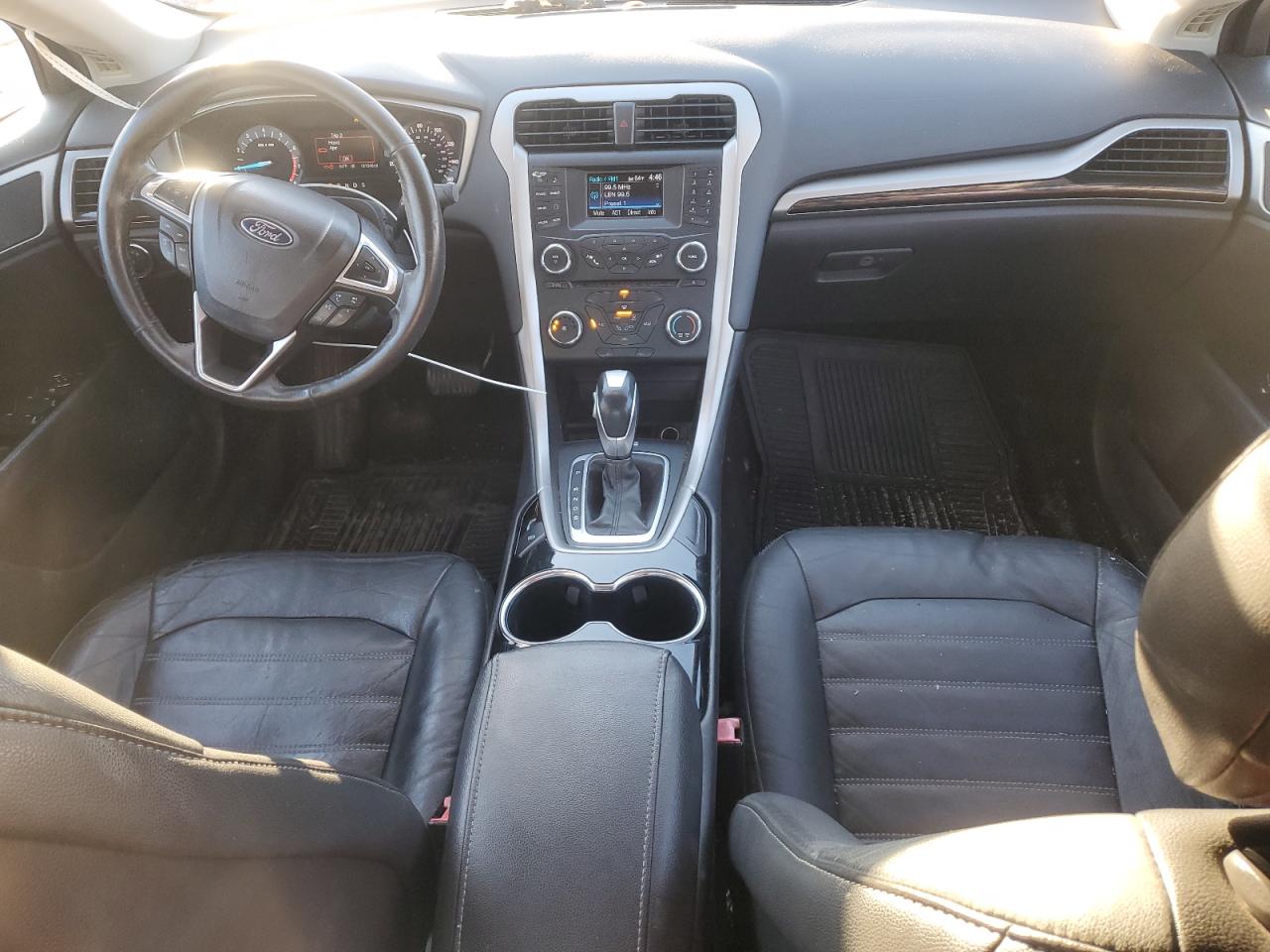 Ford Fusion Se Image 3