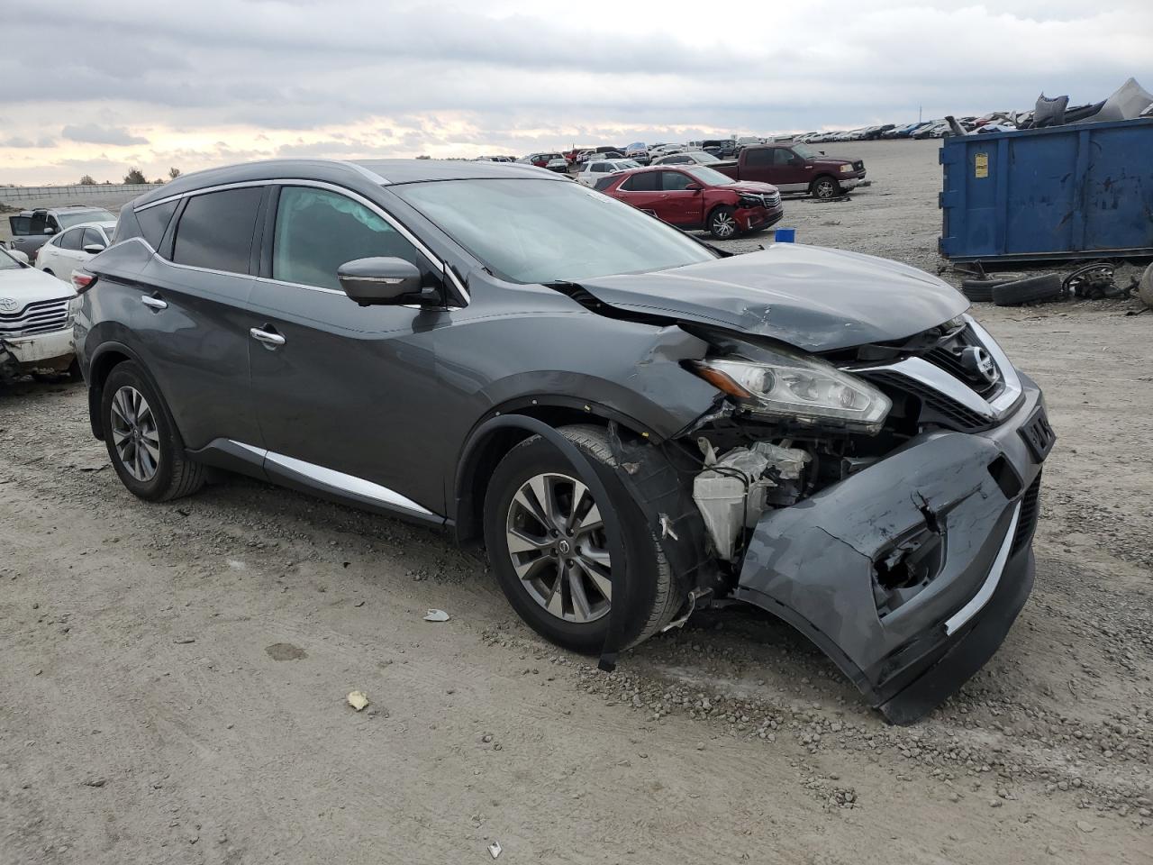 Nissan Murano S Image 6