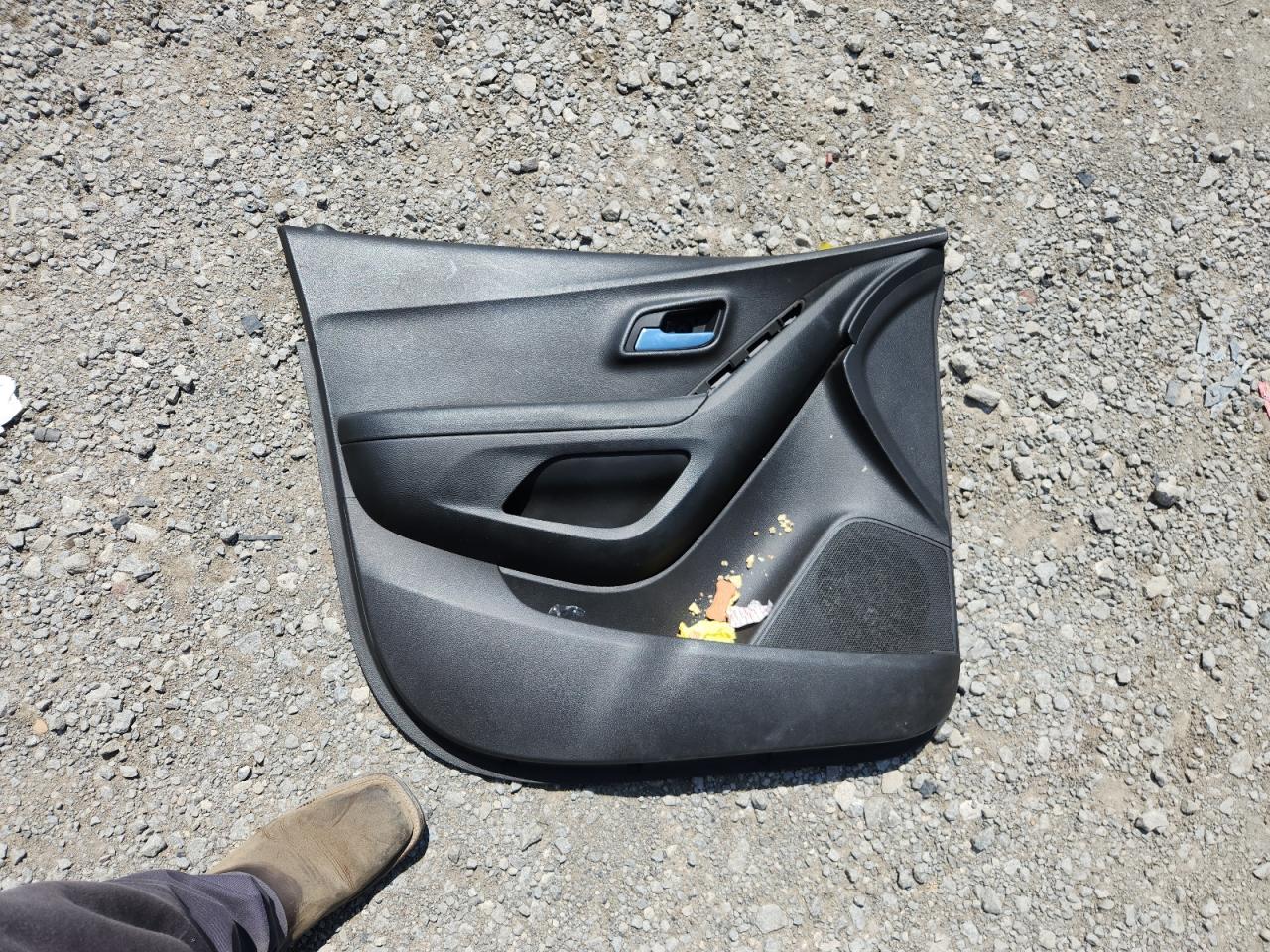 Chevrolet Trax Ls Image 8