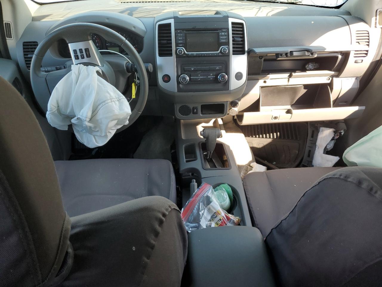 Nissan Frontier S Image 5