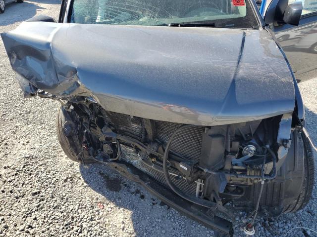 Nissan Frontier S Image 10