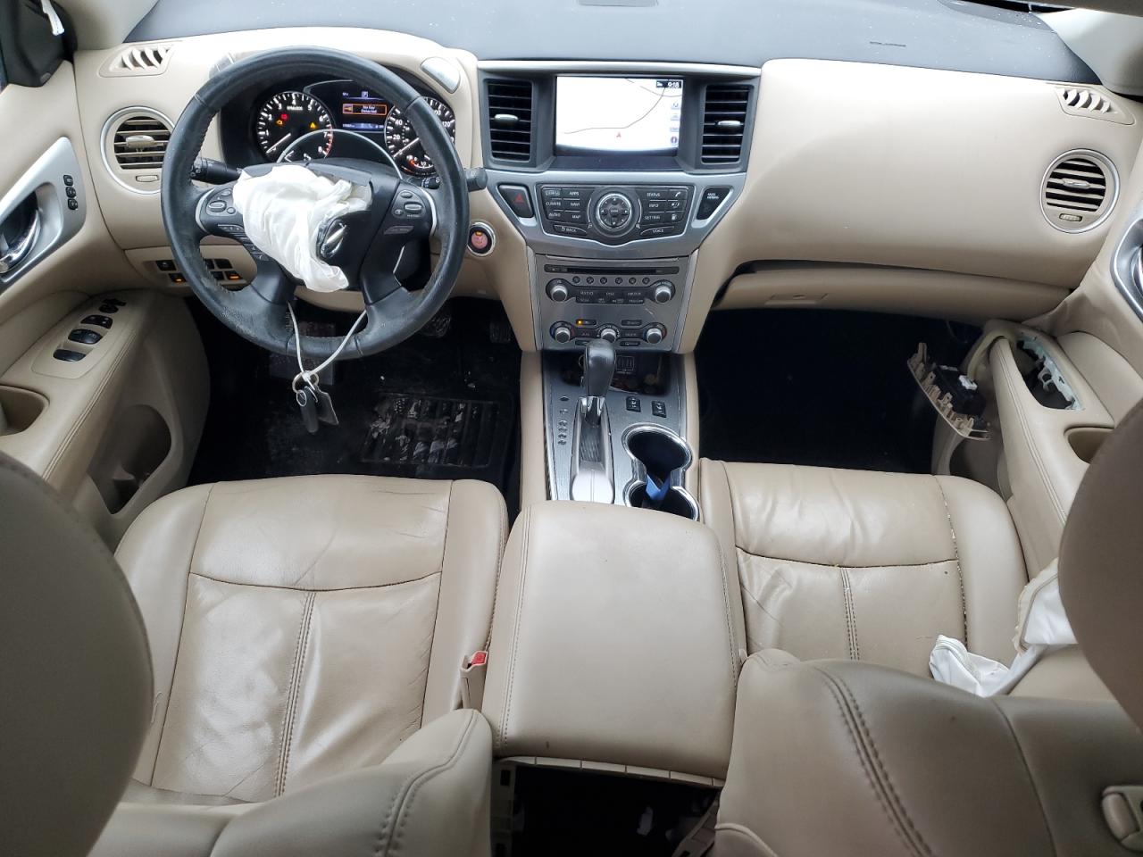 Nissan Pathfinder S Image 5