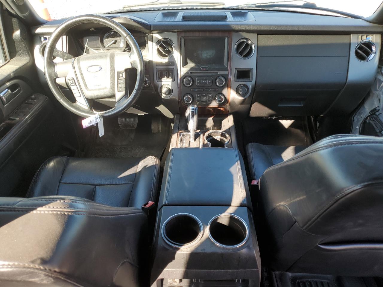 Ford Expedition Platinum Image 6