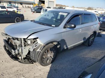  Salvage Mitsubishi Outlander