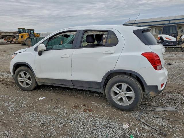 Chevrolet Trax Ls Image 3
